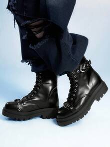 Sugerpunk 女式哥特式圆头粗跟靴，金属扣设计，PU 皮革，黑色，适合派对、日常穿着和休闲时尚 - 黑色 - 查看 4