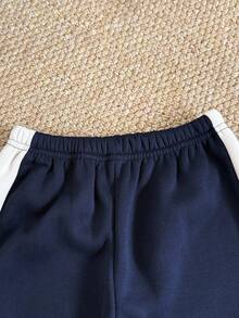 Playful Pals 2 件套幼儿男童学院风字母印花刺绣拼布前扣休闲棒球夹克和裤子套装，罗纹领口、袖口和下摆设计，适合秋冬季外出、街头服饰、日常穿着、运动、上学、旅行、度假