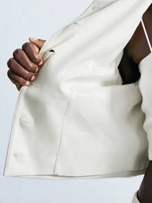 Maija 2025 Chaqueta corta holgada con cuello redondo y jacquard, adecuada para principios de otoño y vuelta al colegio. Color blanco 2025, con botones metálicos. Elegante abrigo de otoño e invierno, para un estilo urbano y casual. Adecuada para cenas de Navidad, reuniones familiares, atuendo para el Día de San Valentín, graduación, Día Nacional y estilo de dinero antiguo. - Multicolor - Ver 8