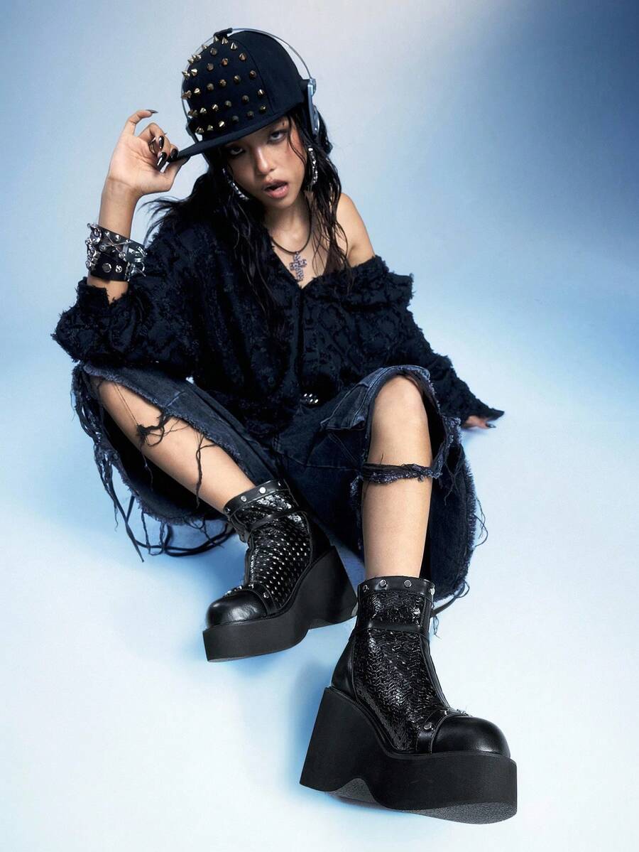 Sugerpunk Giày bốt nữ thời trang thường ngày, thoải mái, thoáng khí, kiểu dáng dự tiệc, khóa kim loại hình ngôi sao tròn đôi, khóa kéo phía sau, phong cách punk, gót dày, thích hợp cho mùa hè. - màu đen - Xem 1