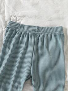 SHEIN 新生男婴基本款服装，纹理面料熊印花上衣，带口袋设计，休闲服装套装 - 藍色 - 查看 7