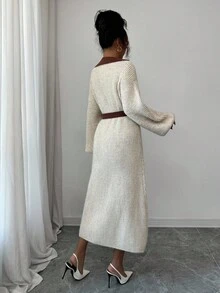 Elenzga 女式复古法式撞色领收腰灯笼袖优雅高领针织中长毛衣连衣裙 - 杏色 - 查看 2