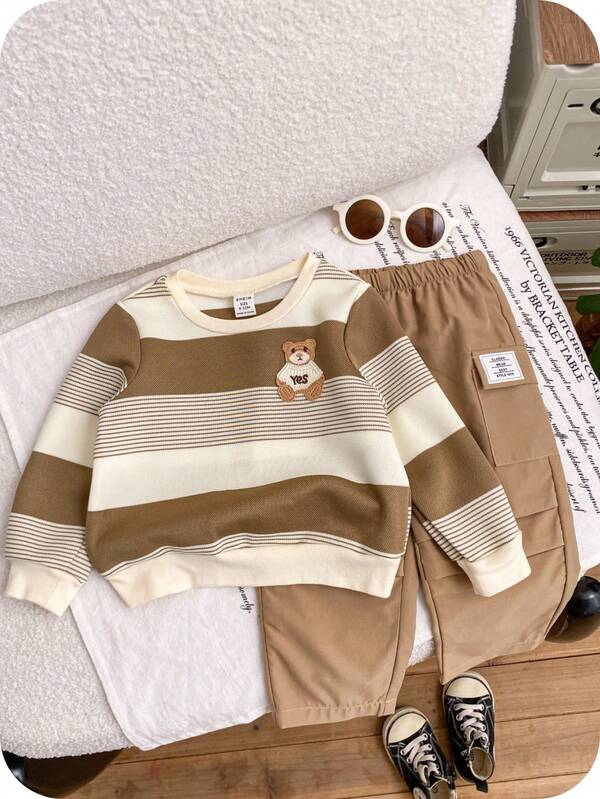 SHEIN 2pcs/Set Toddler Boy Cute Bear Striped Sweatshirt Hoodie And Khaki Cargo Pants Casual Tracksuit, Comfortable & Fashionable For Indoor, Outdoor, Daily, Sports, Play, Party, Photo Shoot, Holiday, Back To School, Suitable For Spring, Summer, Autumn, Winter