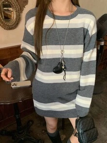 DAZY 撞色条纹宽松圆领长袖毛衣和迷你裙休闲街头服饰厚款两件套女士秋冬 - 灰色 - 查看 5