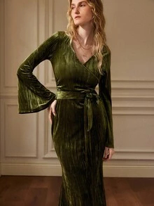 Écloséra French Retro Elegant Green Overlapping V-Neck Trumpet Sleeve Velvet Slim And Elegant Can Be Worn Outside Or As A Base For Women's Dressautumn Fall Clothes For Women Fall Autumn Clothes Fall Outfits For Women Autumn Outfits For Women Fall Clothes Autumn Women  Fall Women Clothes  Going Out Outfit Going Out  Winter Winter Clothes For Women Elegant Fashionable Casual Commuting Business Office Daily Leisure All-Match Temperament Urban Teacher Professional Attire - Turquoise - View 4