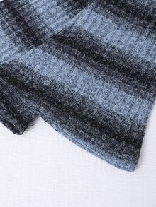 Sparklyn 3 件套青少年女孩休闲街头风格格子短款针织喇叭袖罩衫、纯色吊带背心和实用口袋工装裤套装 - 藍色 - 查看 4