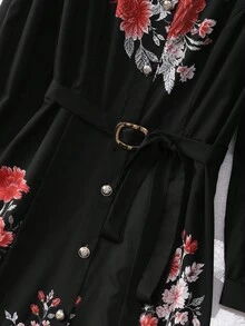 SHEIN Clasi Plus Size Women's Floral Print Metal Buckle Tie Waist Split Hem Dress, Fashionable, Elegant, Versatile, Suitable For Vacation & Romantic Occasions - Black - View 5