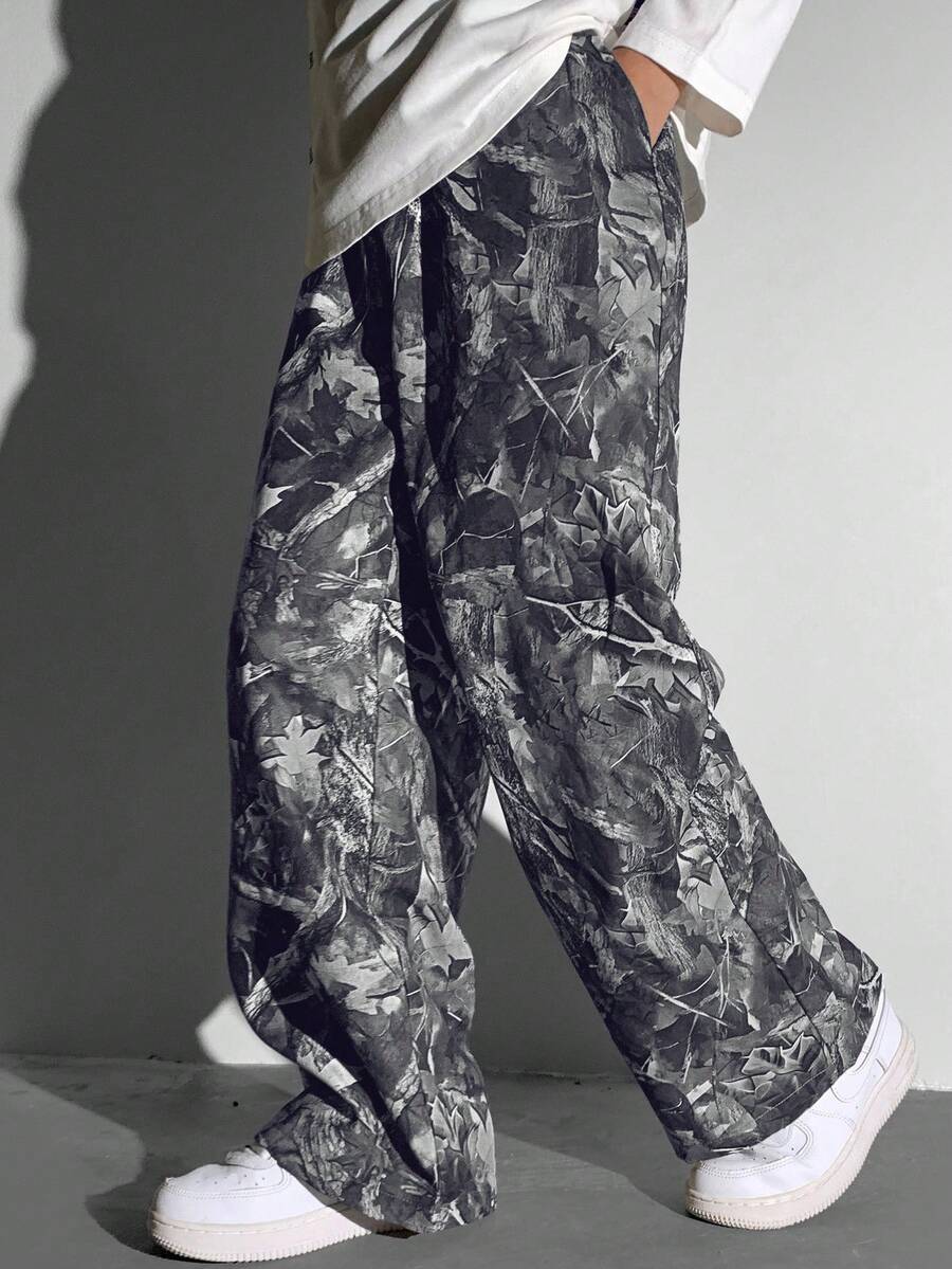 SHEIN 男童休闲宽松直筒裤，印花图案，适合春、夏、秋、冬四季穿着。 - 灰色 - 查看 1