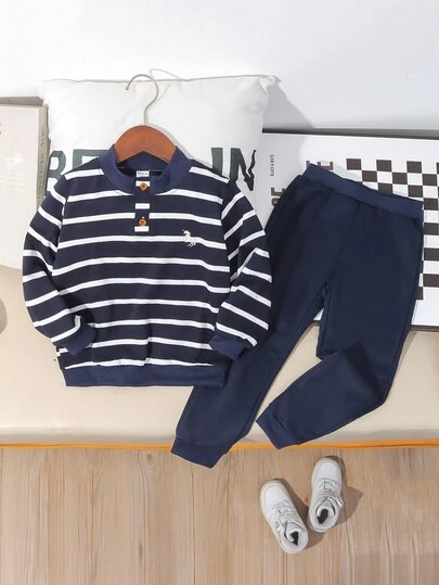 SHEIN Genkimix Kids Chico joven Chándal casual de estilo deportivo universitario y callejera, adorable para vacaciones, de rayas horizontales azules y blancas, sudadera de manga larga y pantalones, adecuado para uso diario, escuela, viajes, deportes, primavera y verano