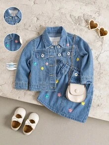 Elladie kids 女婴两件套牛仔套装，秋冬新品，可爱俏皮风格，时尚修身，牛仔蓝水洗牛仔外套和裙子套装，彩色花卉刺绣，适合外出和新品 - 中等水洗藍 - 查看 8