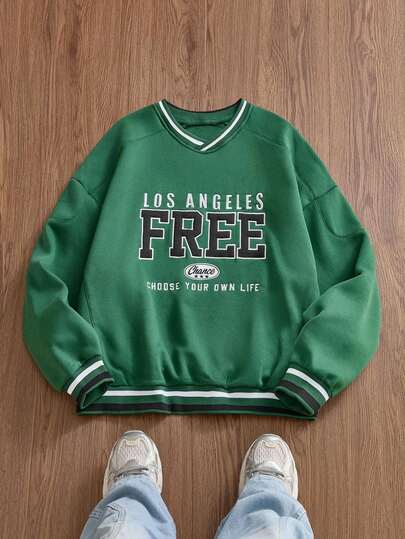 Manfinity VCAY 男士标准尺码休闲套头卫衣，长袖，绿色刺绣贴花，适合秋季、冬季和情侣穿着。