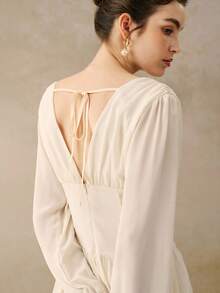 Cévolie 休闲优雅荷叶边V领泡泡袖连衣裙