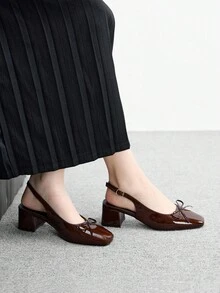 CUCCOO BIZCHIC 女士经典低跟粗跟咖啡色高跟鞋，优雅百搭，适合日常穿着、通勤和圣诞节办公场合