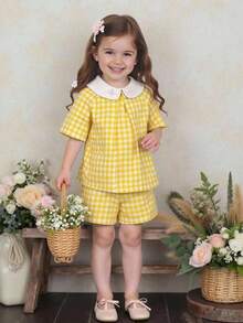 SHEIN Vintaside Kids 2件套女婴新生儿春夏优雅公主风彼得潘领荷叶边上衣+短裤套装 - 黃色 - 查看 5