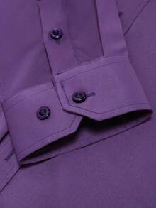 Manfinity Mode Camisa casual de manga larga con botones delanteros de unicolor para hombre, morado, otoño - Morado - Ver 5