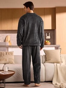 男士抓绒圆领口袋卫衣裤睡衣套装，秋冬装，蓬松舒适