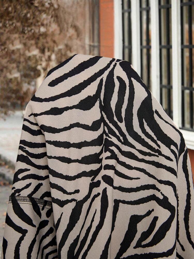 Women's Spring Printed Notched Neck 3/4 Sleeve Blouse, Work Shirt Fall For Women Animal Print Top Women Zebra Print Blouse Zebra Print Top Going Out Casual Blouses For Ladies