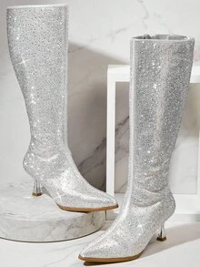 SHUZIA Giày bốt cao gót hở mũi đính đá lấp lánh 2 inch dành cho nữ của Vegas Vibes – Giày bốt lấp lánh cho tiệc tùng, hòa nhạc, đêm tiệc của các cô gái và lễ hội - Bạc - Xem 1