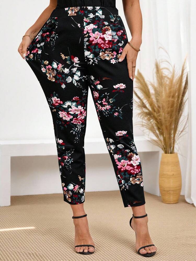 Plus Size Women Floral Print Elastic Waist Side Pocket Ankle Pants, Vacation Style, Simple And Fashion Style, Suitable For Summer,Casual Holiday Style, Casual Holiday Outfits, Summer Fashion, Women's Summer Outfits, Mother's Day Outfits, Country Concert Outfits, Women's Boho Outfits, Women's Western Outfits, Women's Holiday Outfits, Women Summer Clothing Women Plus Clothing Business Casual Woman S Summer Clothes Women Plus Clothing Formal