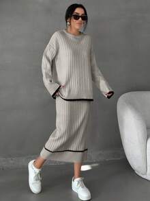 EURMUSE 女士条纹细节毛衣长裙套装 - 米色 - 查看 7