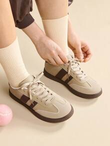 CUCCOO EASI 2024 New Spring Women Retro Casual Sneakers, Versatile Flat White Shoes For Christmas