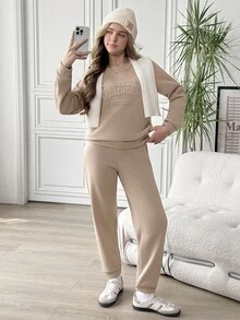 Sparklyn 青少年女孩 2 件套休闲通勤百搭 3D 字母运动衫和运动裤套装