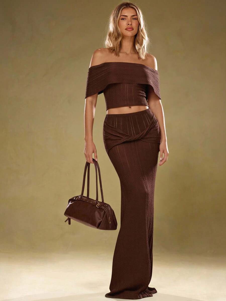 SHEIN BAE Bộ 2 áo len trễ vai màu trơn thanh lịch dành cho nữ và chân váy dệt kim dài thêm - Màu nâu Sô-cô-la - Xem 1