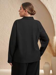 Chikora Plus Size Women Floral Pattern Long Sleeve V-Neck Casual Elegant Blouse - Black - View 2