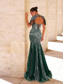 Glamrae Váy đuôi cá lưới đính ngọc trai và sequin sang trọng thanh lịch với thiết kế tay tua rua, phù hợp cho đám cưới, tiệc tùng, kỳ nghỉ, dạ hội, trang phục trang trọng buổi tối (được trang trí nhiều chi tiết) - Màu xanh lá cây đậm - Xem 2