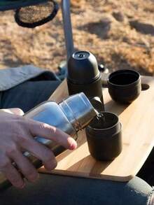 SHEIN 1 قطعة/مجموعة ماكينة قهوة محمولة صغيرة الحجم، متوافقة مع القهوة المطحونة والإسبريسو، صانعة قهوة يدوية، للتشغيل اليدوي - مناسبة للتخييم والخارج واستخدام السيارة