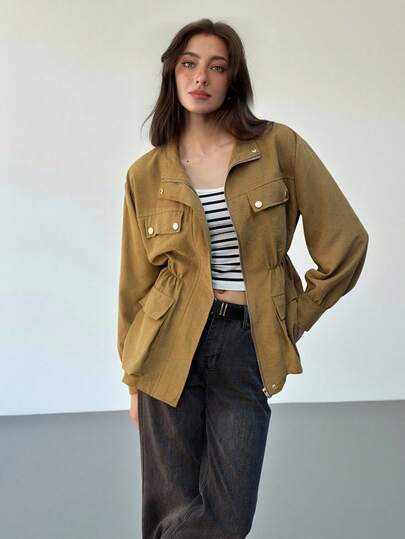 Maija 2025 橄榄绿高领金属纽扣设计女式初秋风衣棕色夹克女式春季夹克女式短袖外套女式夏季夹克女式工装夹克