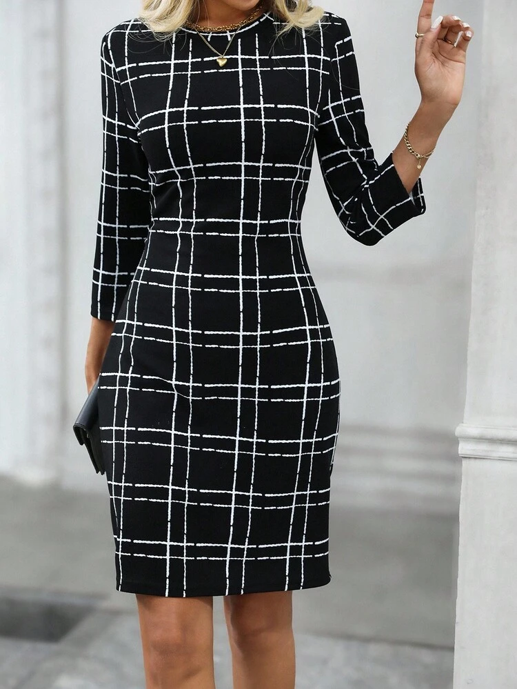Women's Fashionable Elegant Plaid Print 3/4 Sleeve Short Dress
