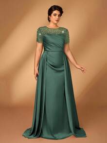 SHEIN Belle Đầm ngắn tay xếp ly dáng đuôi cá phối ren màu sâm panh sang trọng, đính đá lấp lánh, dành cho nữ cỡ lớn, thích hợp cho dạ hội, tiệc độc thân, hẹn hò, lễ hội âm nhạc, kỳ nghỉ, đám cưới, váy cho mẹ cô dâu, ngày Valentine. - Màu xanh lá cây đậm - Xem 6