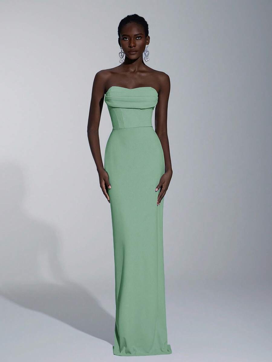 Elitara Elegant Minimalist Split Bandeau Plunging Neckline Fitted Maxi Slit Back Bridesmaid Dress - Mint Green - View 1