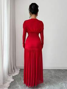 Elenzga Fashionable Urban New Women's Solid Red V-Neck Long Sleeve Sexy Hollow-Out Mesh Patchwork Pleated A-Line Maxi Dress, Suitable For Commuting, Graduation Party, Holiday Events, Dates, Daily Wear, Autumn/Winter - Red - View 2
