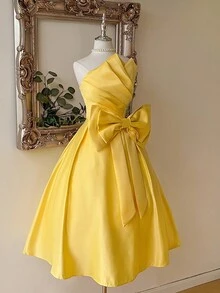 Lovelzi Elegant Romantic Cream Yellow Satin Asymmetrical Pleated Strapless Maxi Dress With Oversized Bow Decor, Suitable For Evening, Party, Date, Vacation, Homecoming, Birthday, Wedding, Prom,Birthday Dress,Graduation,Teacher Outfits For Women,Teacher Dress - Yellow - View 6
