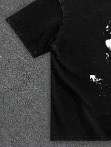 Manfinity ZONE917 Men's Dark & White Vampire Lady Wet Print Black Splatter Graphic T-Shirt - Black - View 4