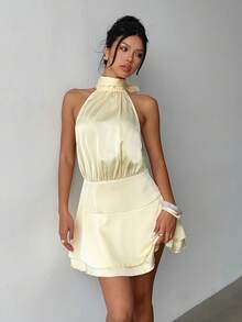 Aloruh 女士性感优雅高领缎面露背蝴蝶结腰部A字迷你连衣裙，适合派对、约会、生日、女士约会装、女士夜间外出装、女士婚礼宾客装、性感夜店装、波西米亚风女装 - 淡黃色 - 查看 3