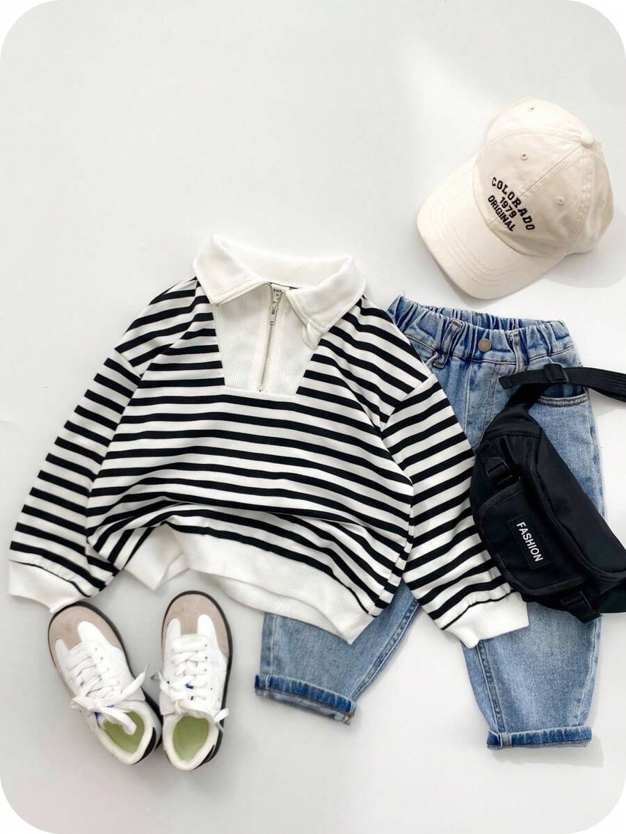 SHEIN 男童黑白条纹半拉链卫衣，保暖舒适，适合户外、上学、日常穿着，秋冬季节适用。