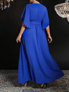 SHEIN CURVE+ 加大码女式 V 领褶饰腰部开衩下摆梭织连衣裙，优雅派对装 - 寶藍色 - 查看 2