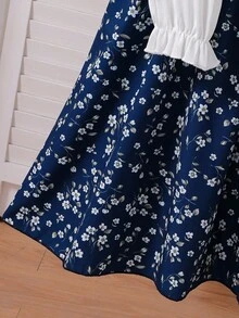 SHEIN Vintaside Kids 2 件女童休闲罗纹针织开衫，蝴蝶结装饰和简约印花吊带裙，春秋 - 藏蓝色 - 查看 3