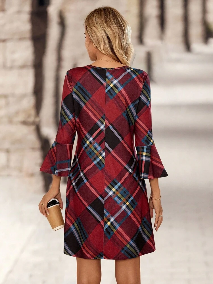 Women's Plaid Round Neck Flare Sleeve Casual Loose Mid-Length