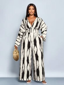 SOLERSUN Bộ đồ liền thân họa tiết sọc thanh lịch cổ chữ V sâu tay cánh dơi màu trắng in họa tiết cho nữ, bộ đồ liền thân ống rộng cạp cao, dáng rộng, thường ngày, bộ đồ liền thân xếp ly eo nhún, thắt eo và thắt eo, trang phục mua sắm hàng ngày phù hợp cho mọi dịp, Halloween - Đen và trắng - Xem 1