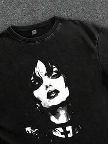 Manfinity ZONE917 Men's Dark & White Vampire Lady Wet Print Black Splatter Graphic T-Shirt - Black - View 2