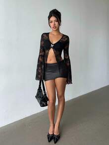 Aloruh Women's Black Lace Cropped Flare Sleeve Open Hem Sexy Top - Black - View 6