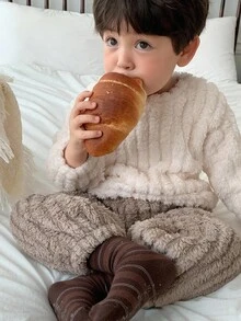 DAZY Conjunto de pijama de top de manga larga de cuello redondo y pantalones de color liso de felpa para bebé niño y niño pequeño - Albaricoque - Ver 1