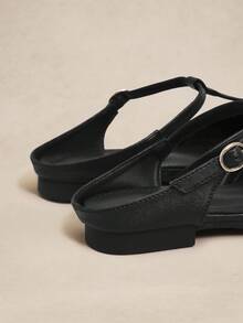 Rosivie Women's Hollow Woven Slip-On Flats, Breathable Beach Vacation Mesh Shoes - Black - View 7