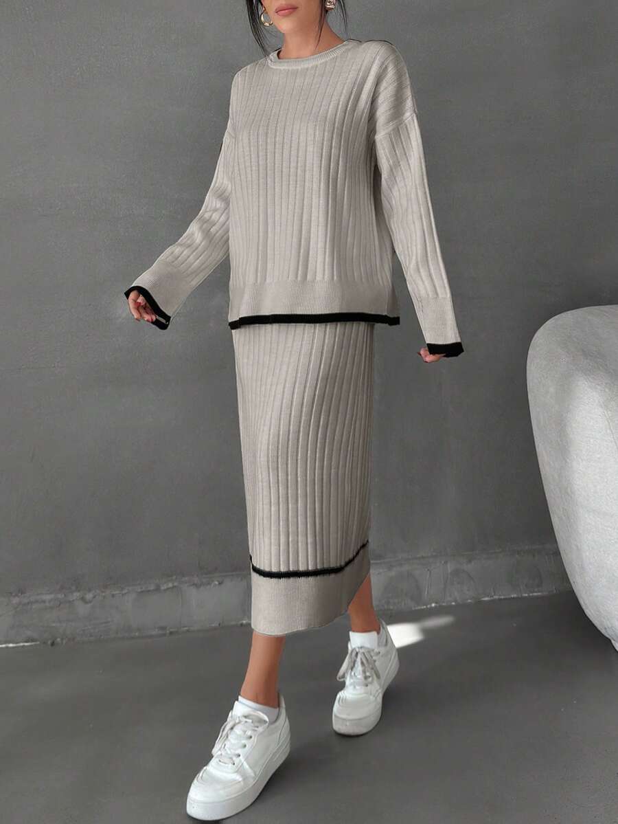 EURMUSE 女士条纹细节毛衣长裙套装 - 米色 - 查看 1