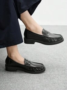 CUCCOO BIZCHIC Women's Casual Slip-On Flat Athletic Sneakers For Christmas - Black - View 3