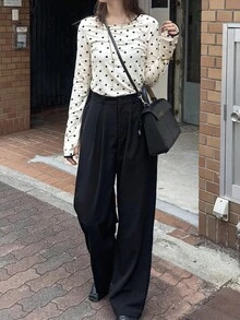 FRIFUL Áo thun nữ cổ tròn chấm bi ôm sát viền tương phản, tay dài - Màu be - Xem 2